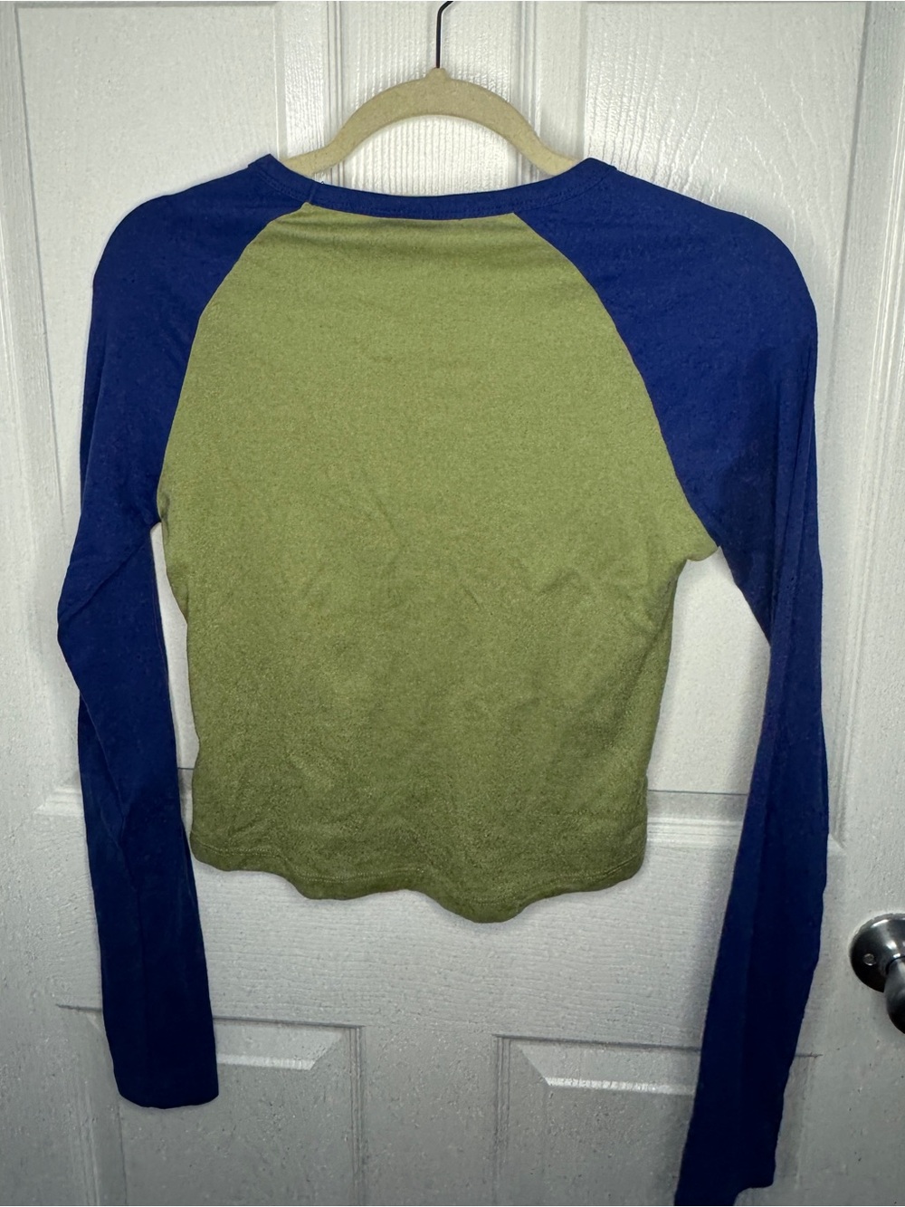 Urban Outfitters Long-Sleeve Raglan Tee in Olive Green and Royal Blue - Picture 2 of 4